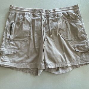 Cargo shorts — Junior Size 15